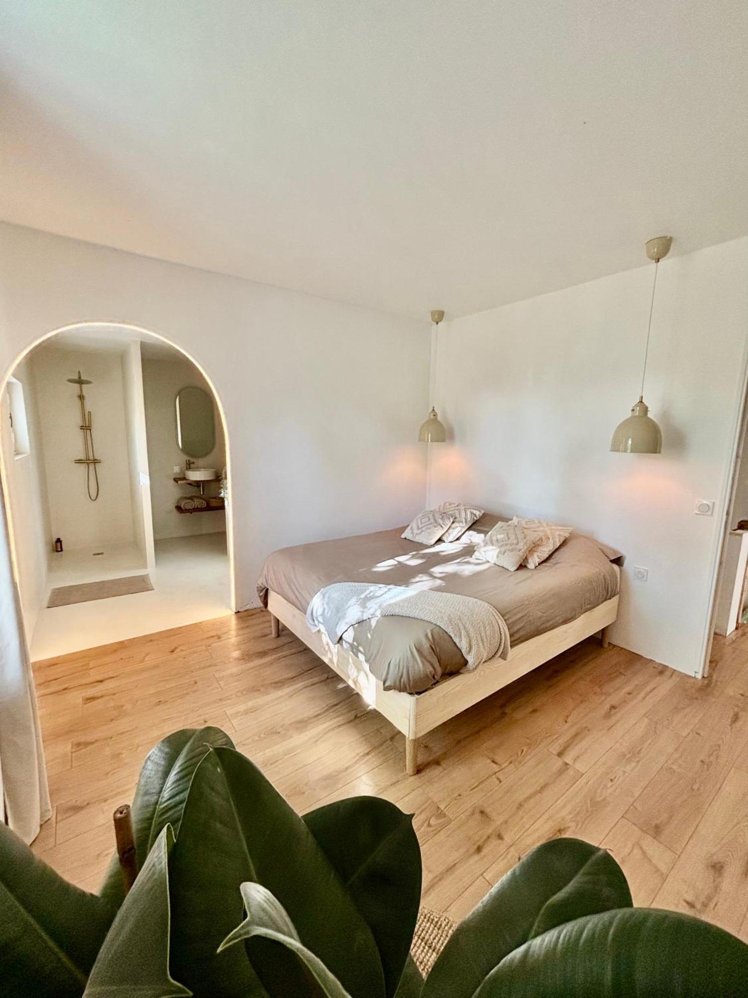 Maison A Avec Jardin Privatif Dans Domaine Des Crozes Vienne  Bagian luar foto